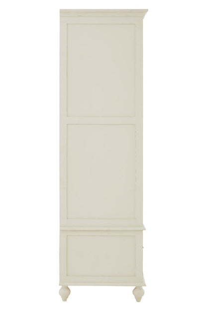 Larissa Wardrobe