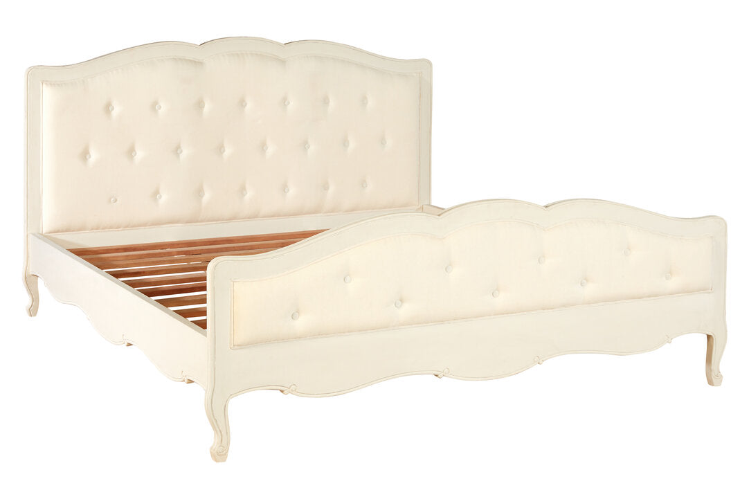Larissa White Super Kingsize Bed