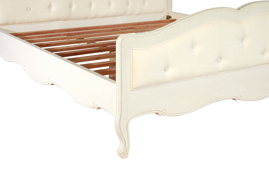 Larissa White Super Kingsize Bed