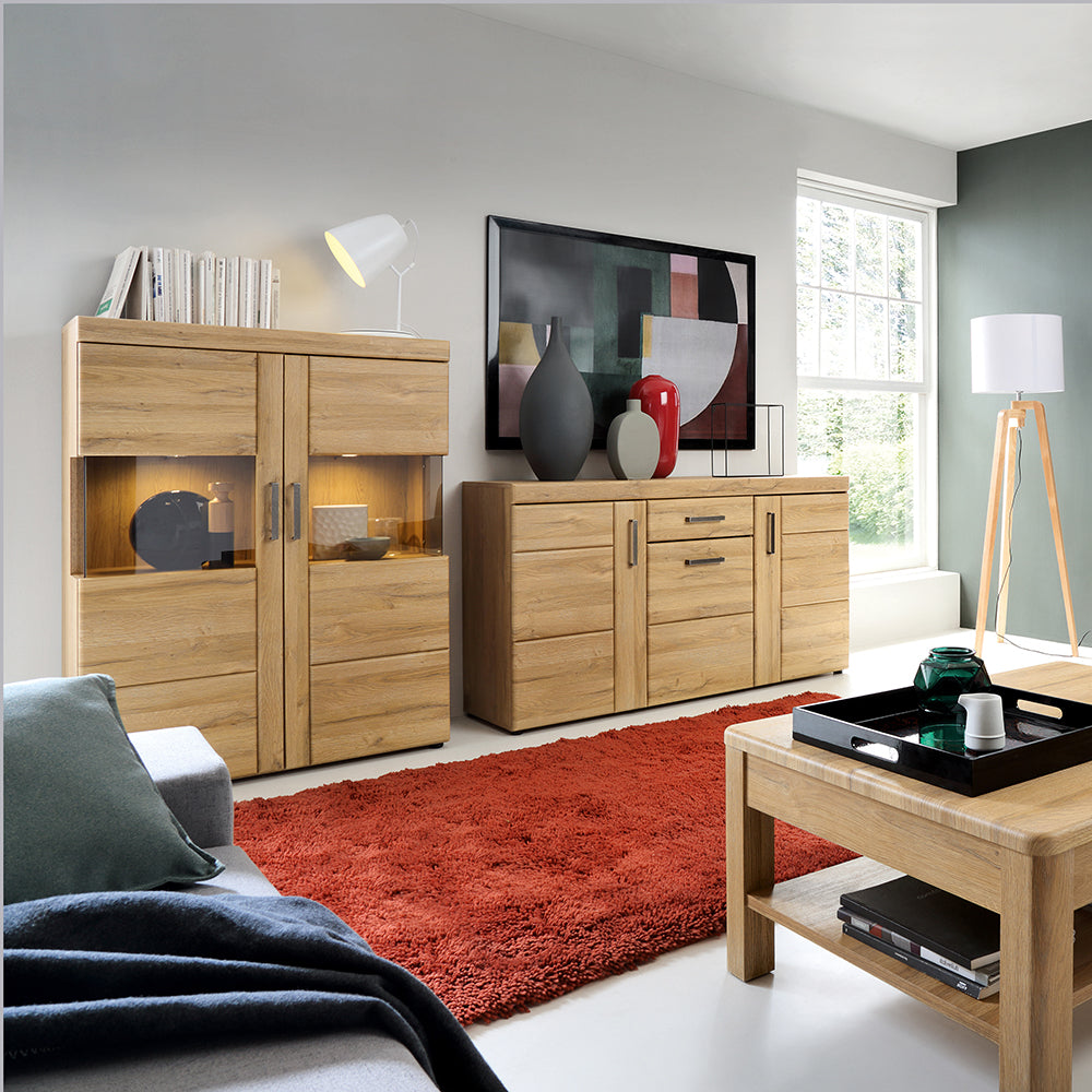 Chester Low Wide 2 Door Display Cabinet in Grandson Oak