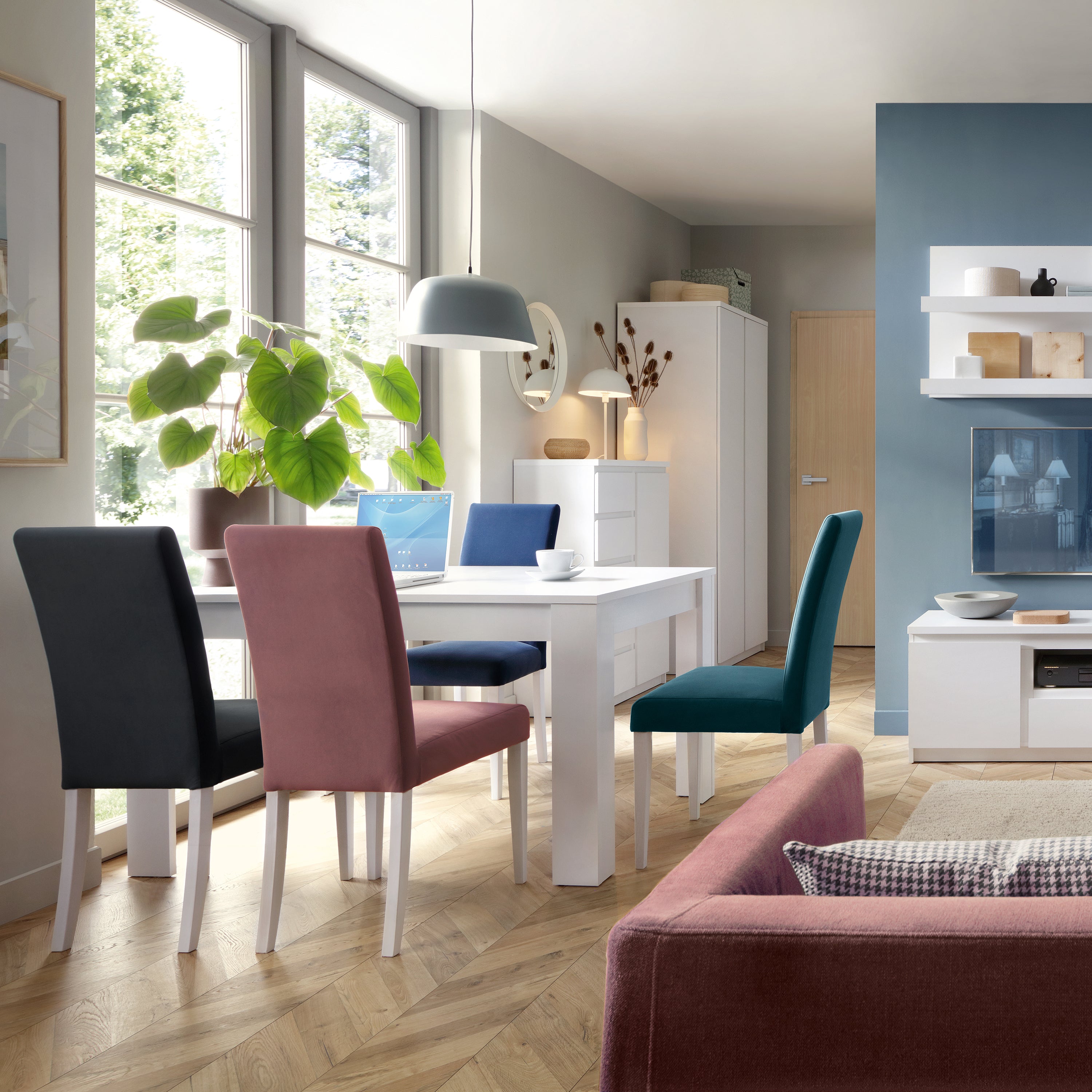 Faraday Extending Dining Table 140-180cm in White