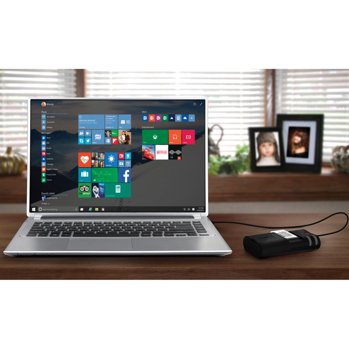 Hahnel UniPal Mini II Universal Camera USB-C Li-Ion Charger