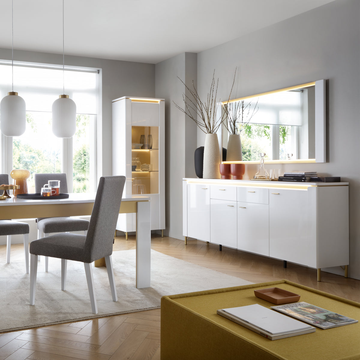 Lorenzo Sideboard 4 Door 2 Drawer in Alpine White/White Gloss