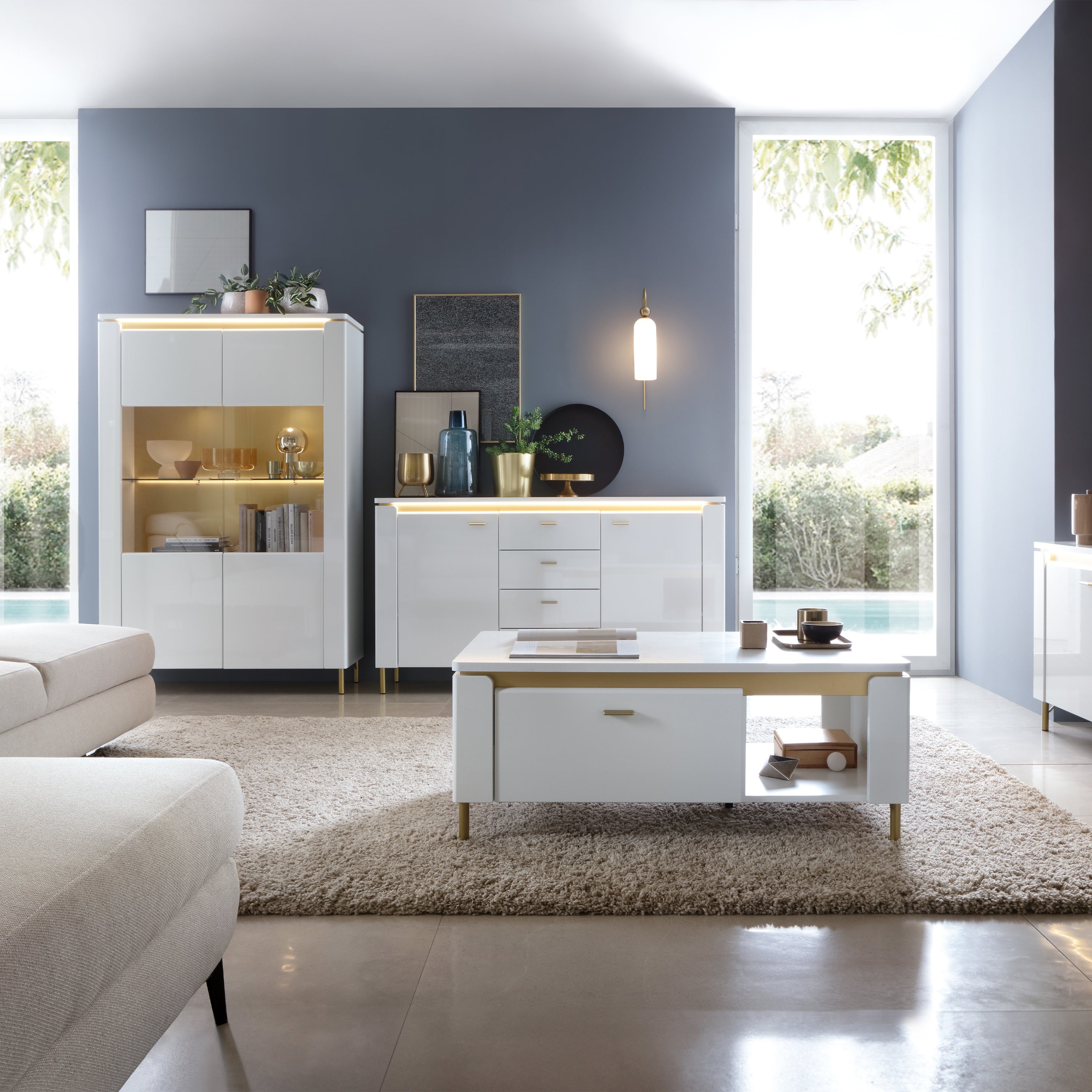 Lorenzo Vitrine/ Display Cabinet 2 Door in Alpine White/White Gloss
