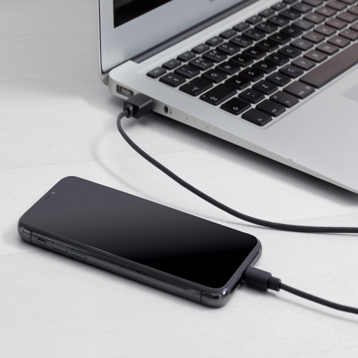 Maplin Lightning to USB-A Cable - Black, 1m