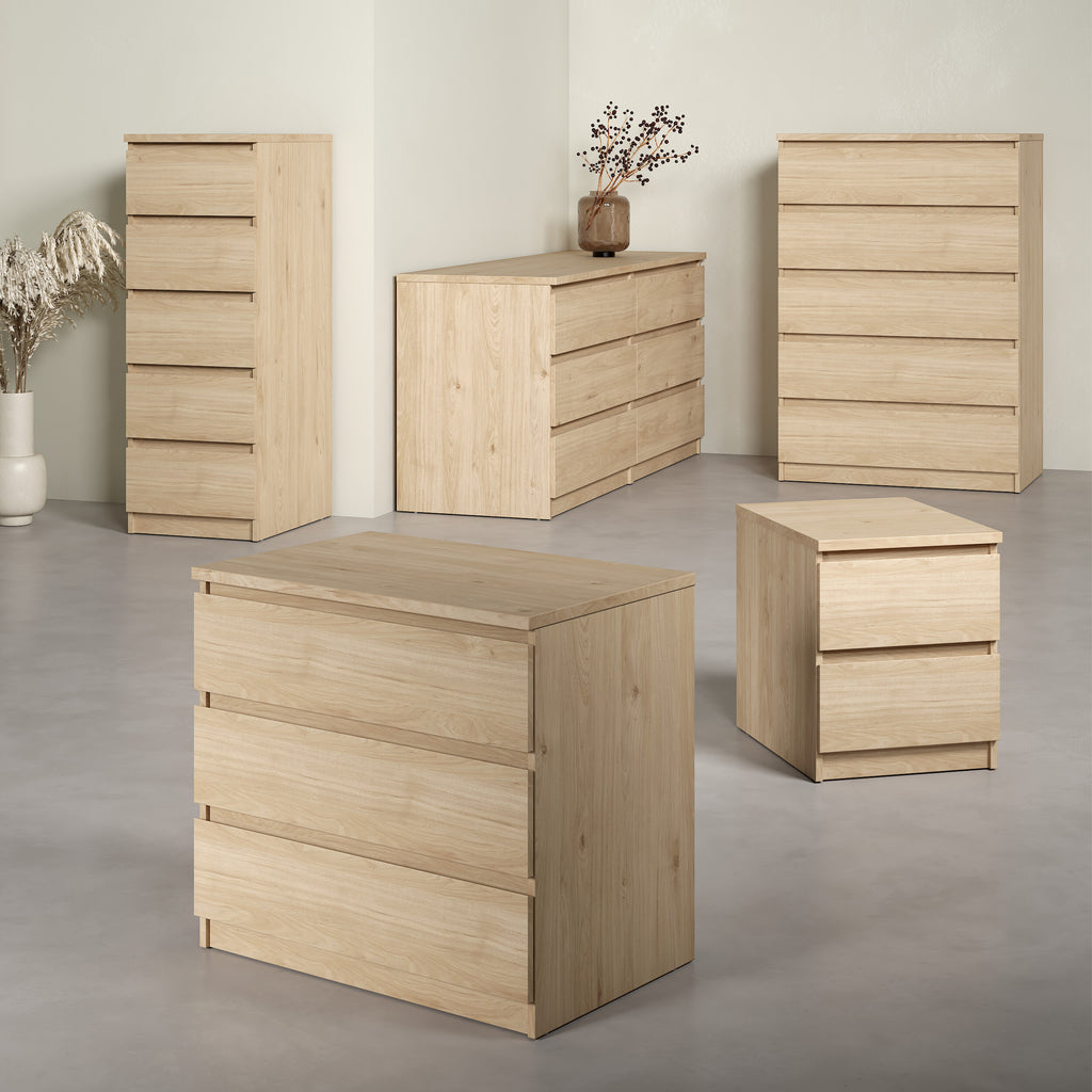 Naia Chest of 5 Drawers in Jackson Hickory Oak