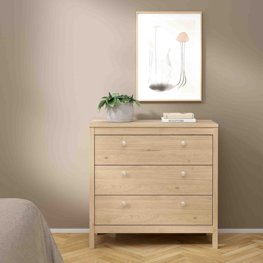 Maria Chest 3 Drawers in Jackson Hickory Oak