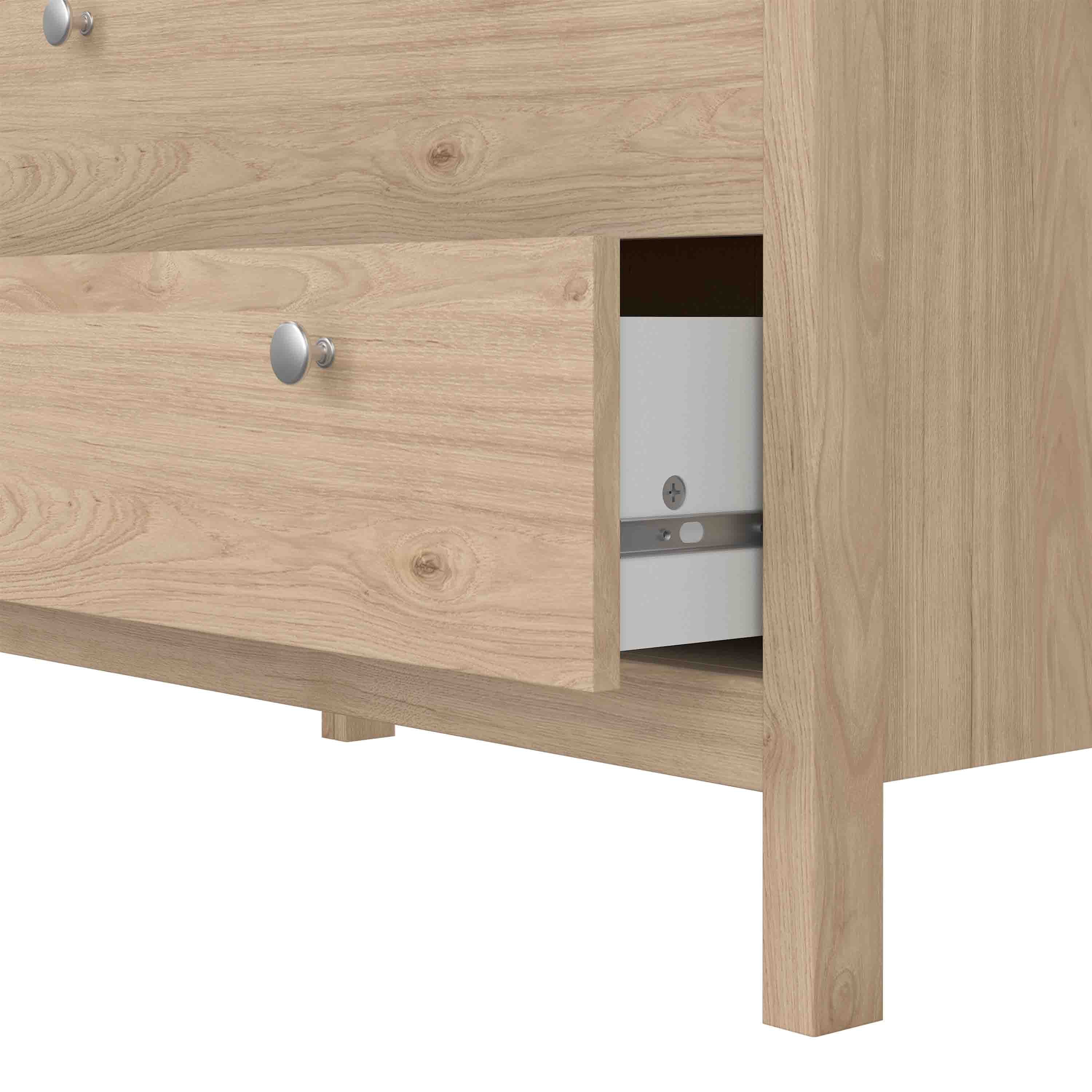 Maria Chest 3 Drawers in Jackson Hickory Oak
