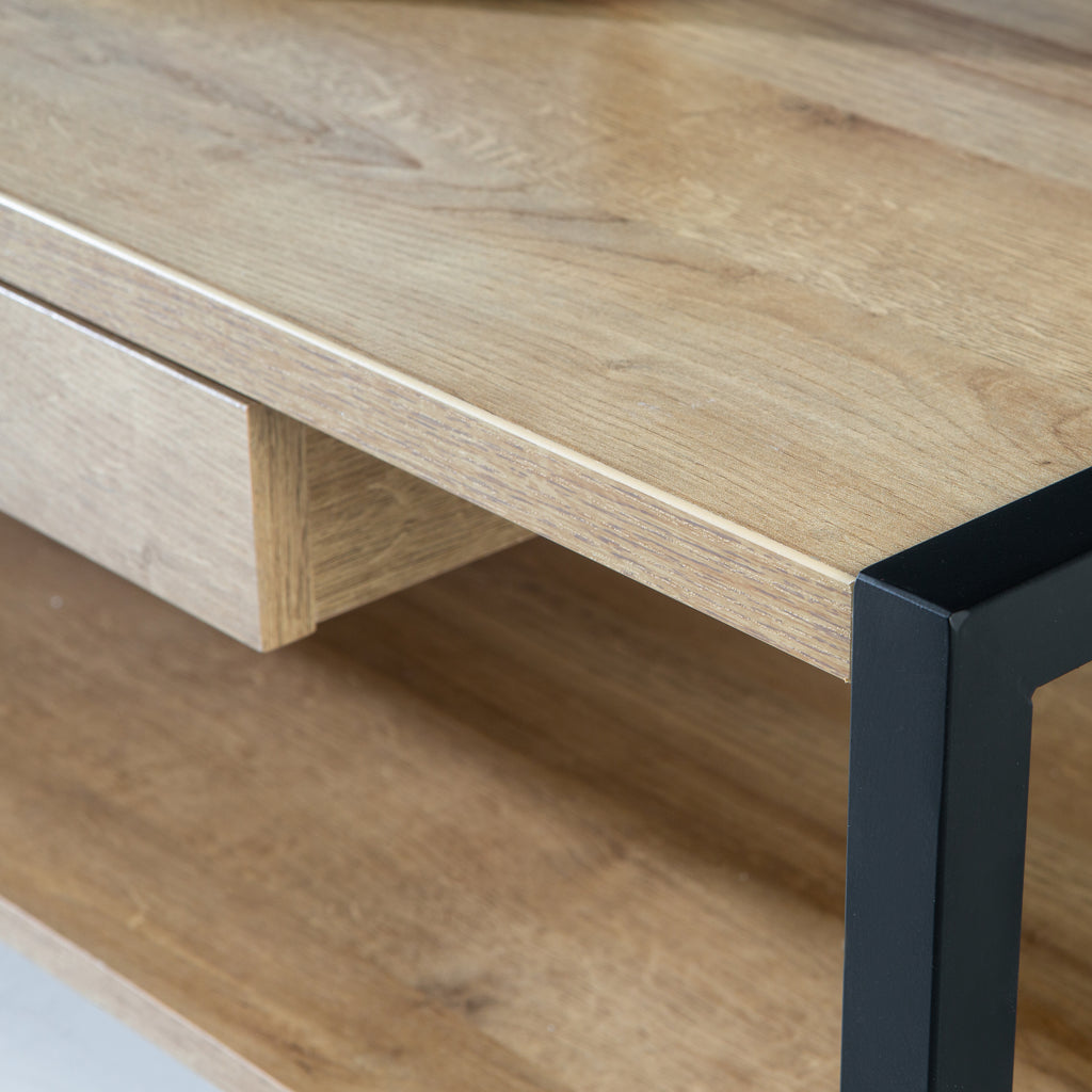 Hampton Coffee Table in Riviera Oak
