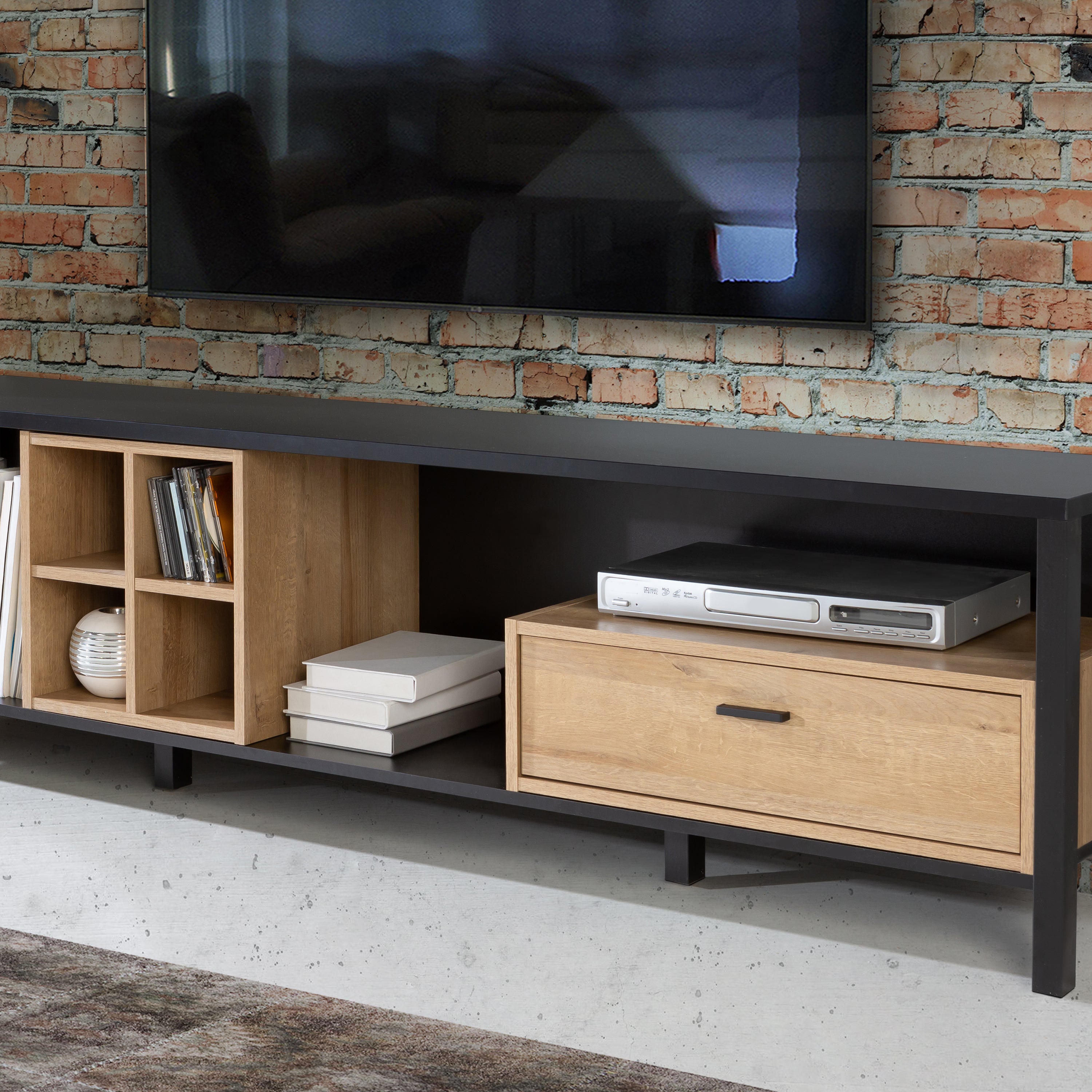 Hampton Wide TV Unit in Matt Black/Riviera Oak