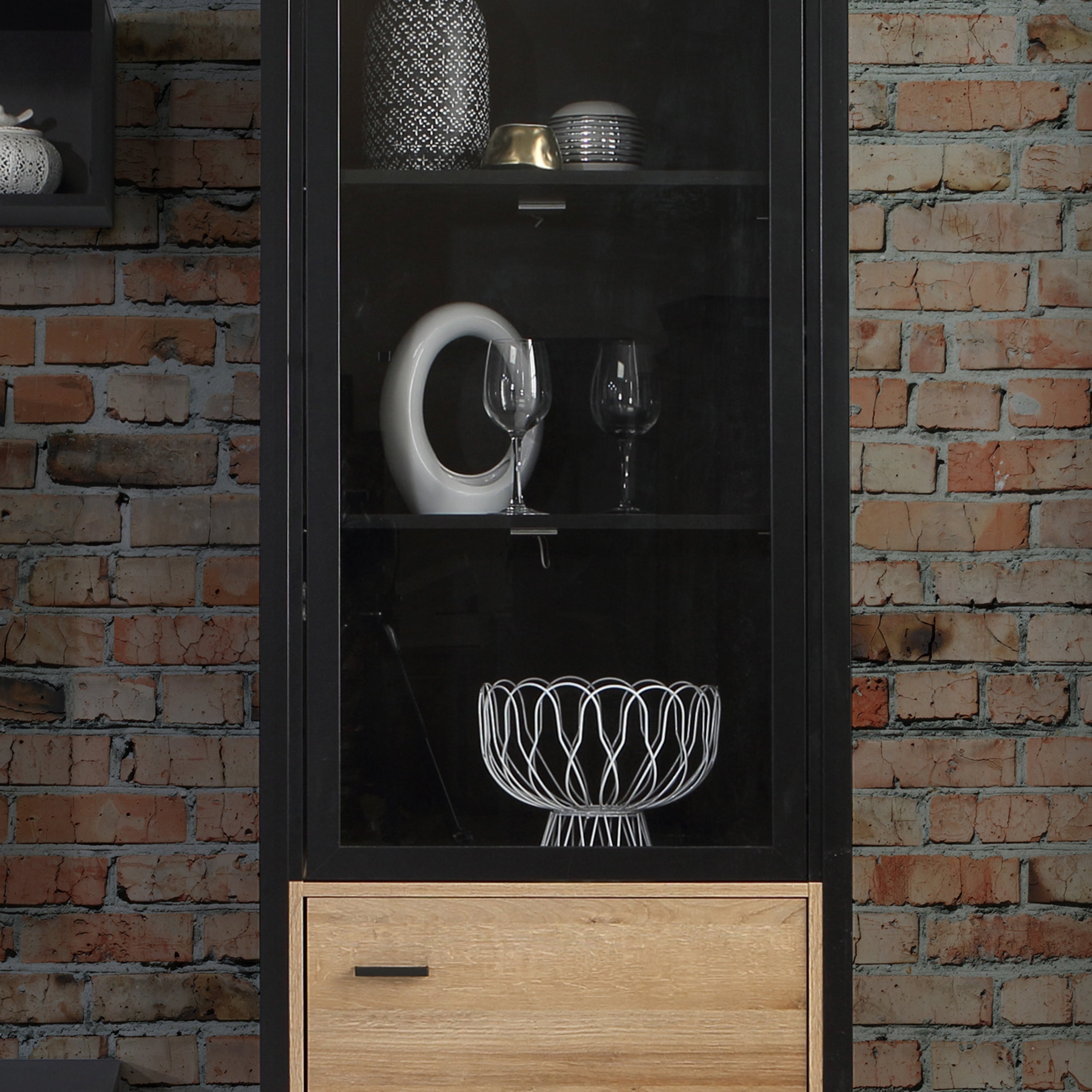 Hampton Wide Display Cabinet in Matt Black/Riviera Oak