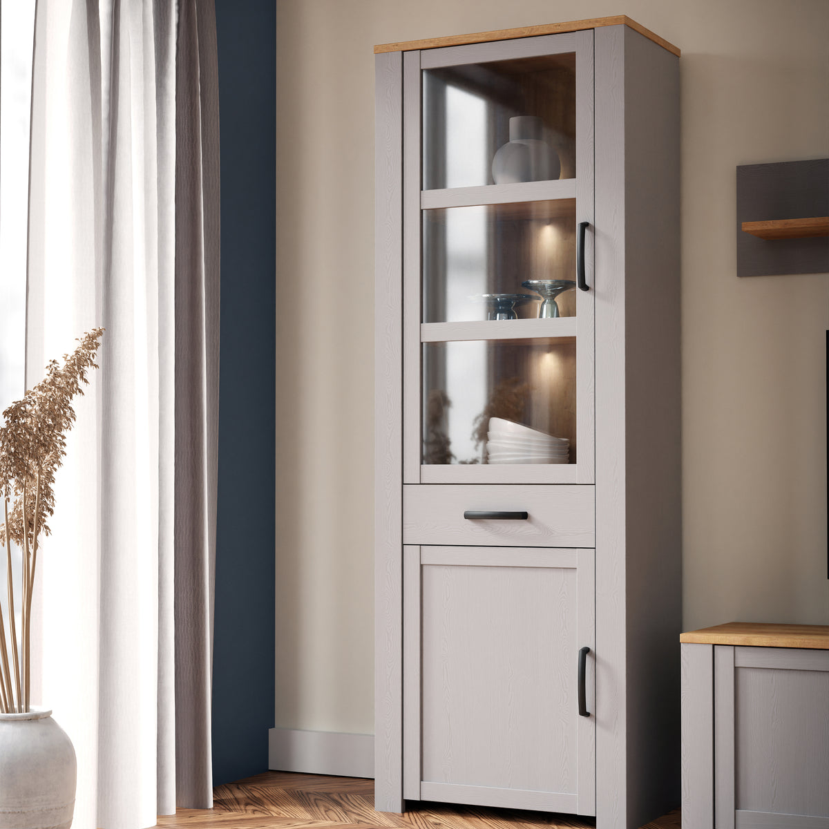 Balmoral Narrow Display Cabinet inc. 2x LED Lights in Riviera Oak/Grey Oak