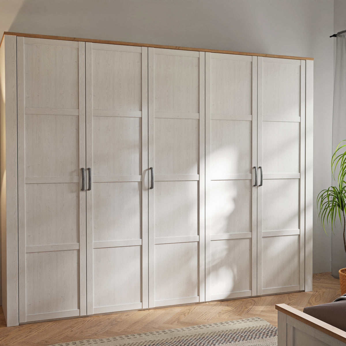 Balmoral 5 Door Wardrobe in Riviera Oak/White