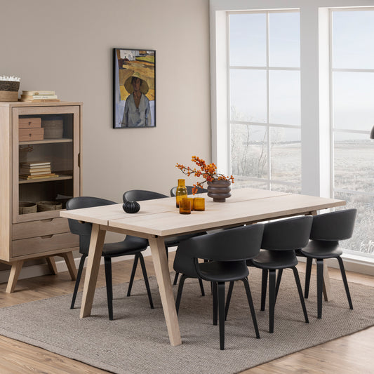A-Line Extendable Dining Table in White Oak 200/286 x 74.6 x 95cm