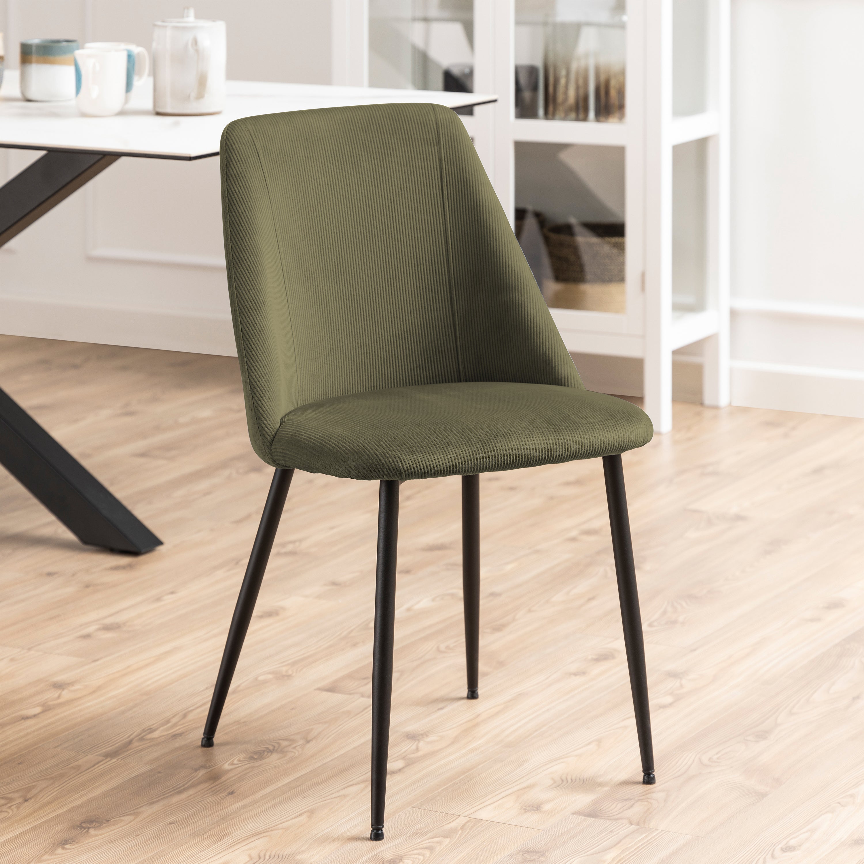 Valley Dining Table in Oak 120cm with 4 Iris Chairs in Olive Green