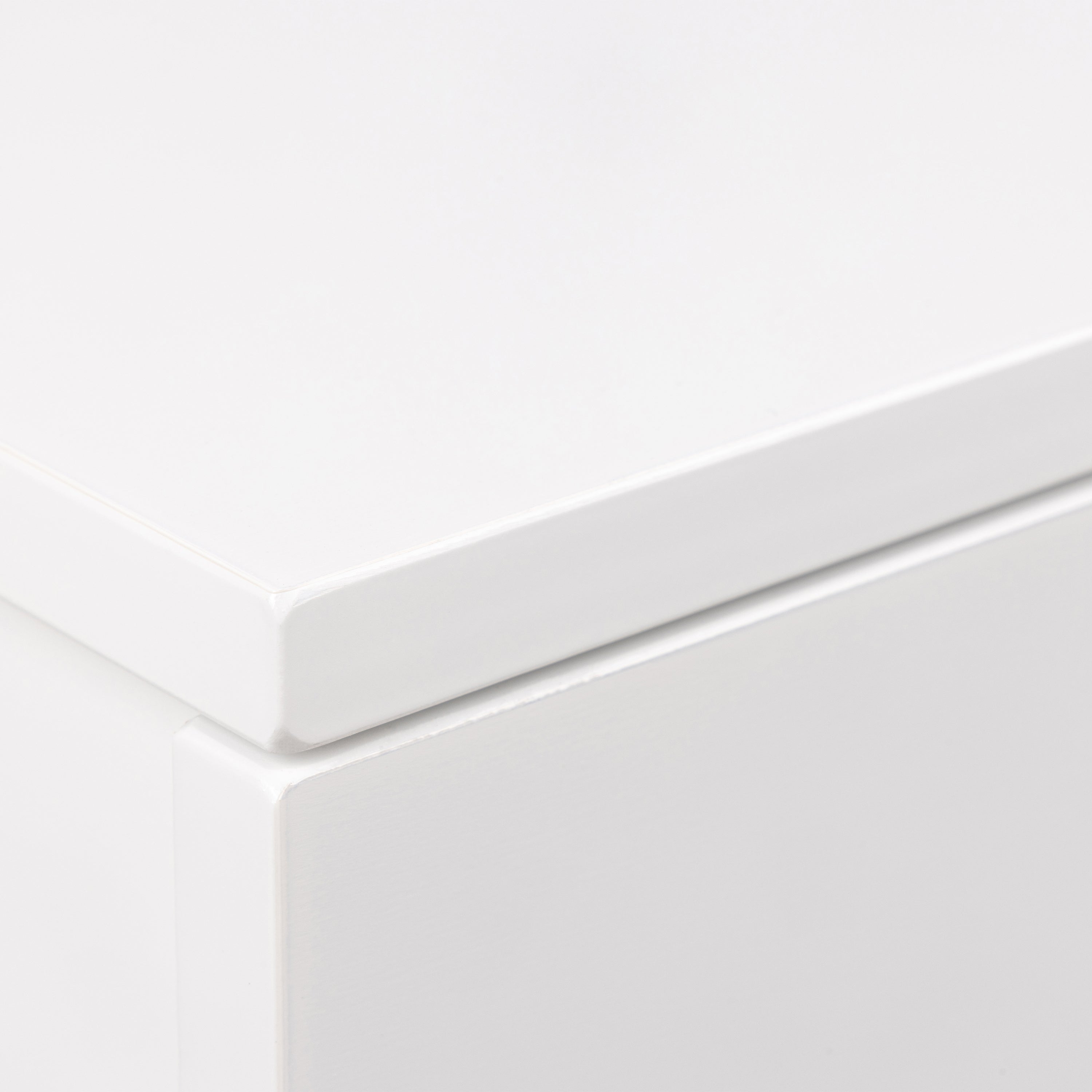 Avon Square Bedside Table with 1 Drawer in White