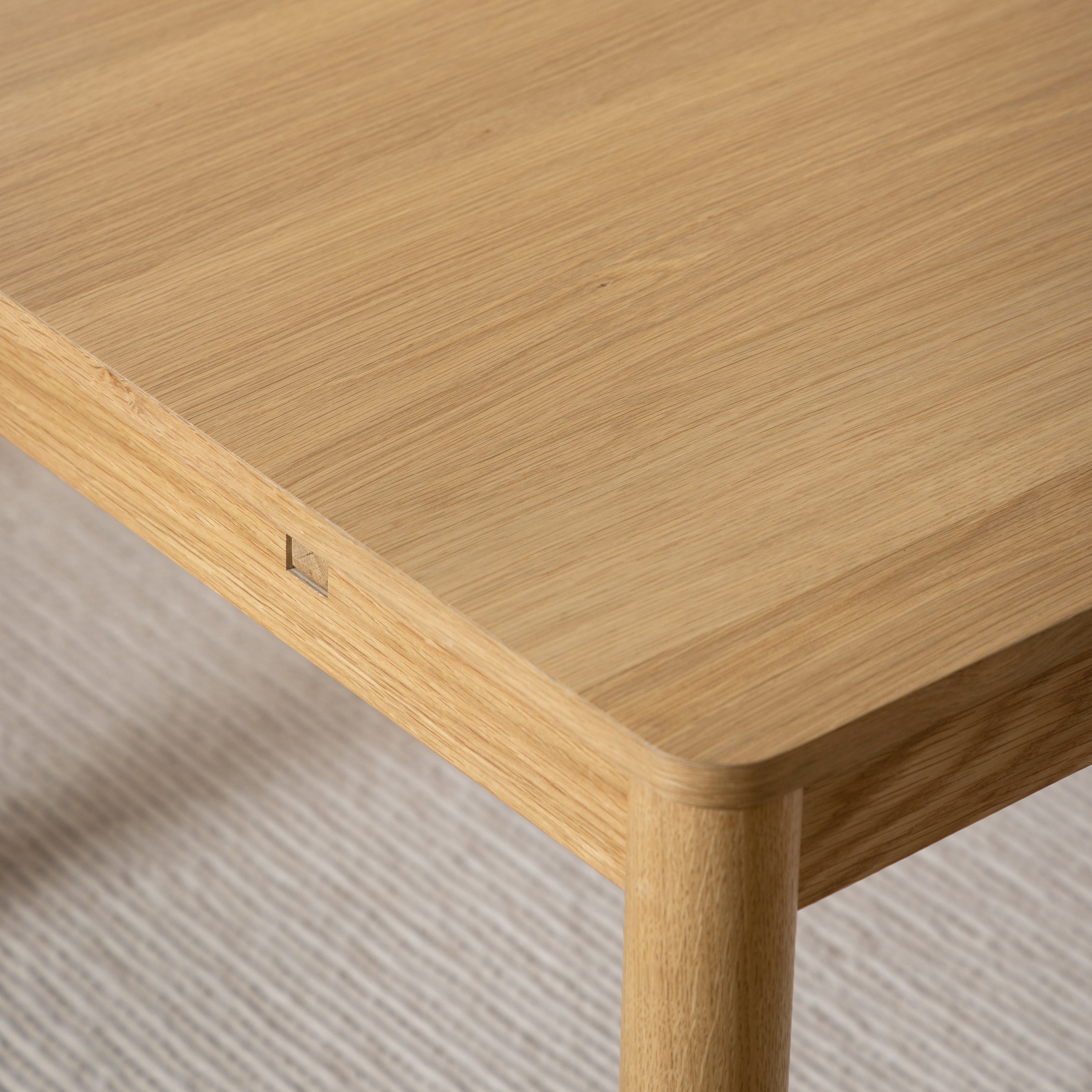 Atlanta  Dining Table in Oak