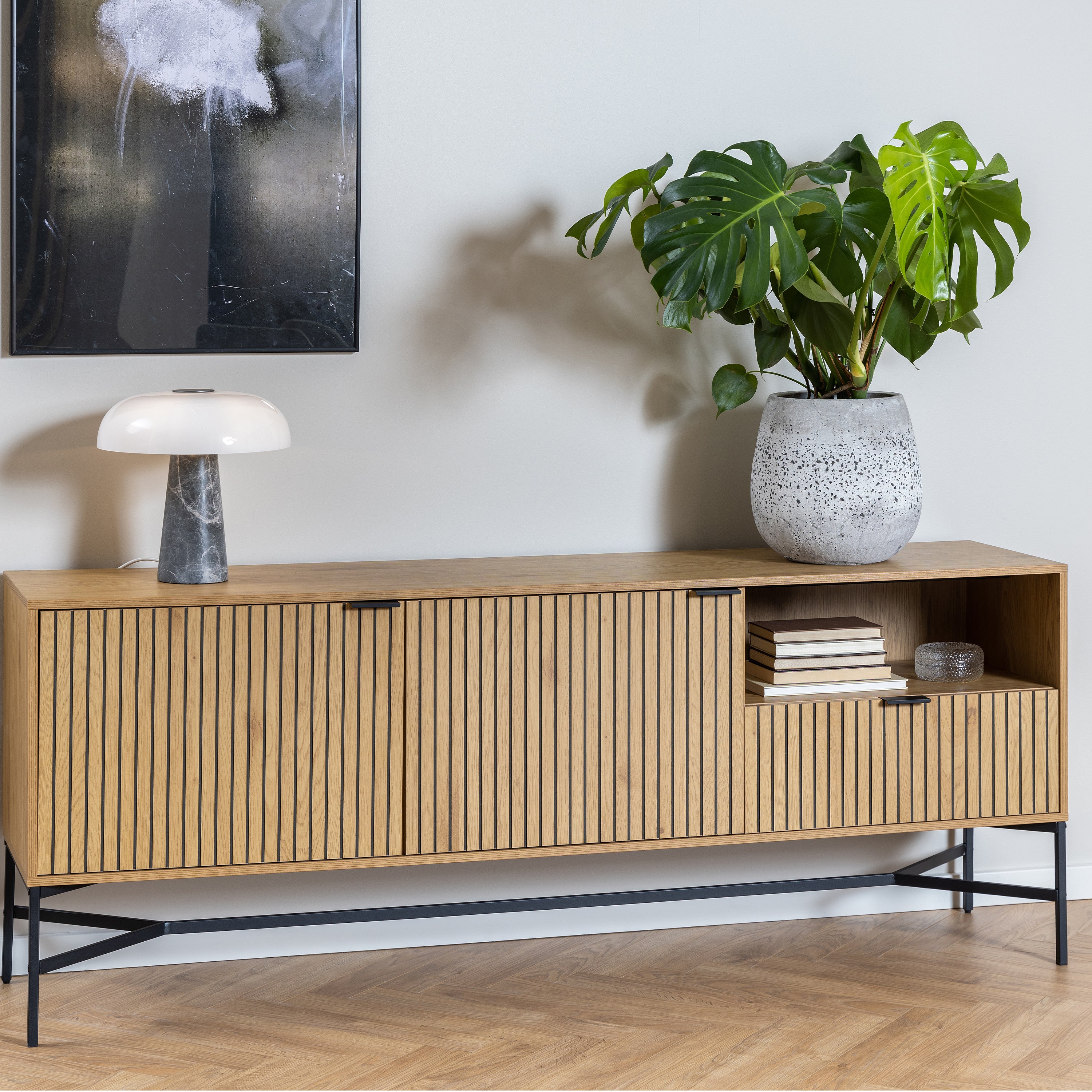 Jaya Sideboard with  2 Doors and 1 Drawer in Wild Oak