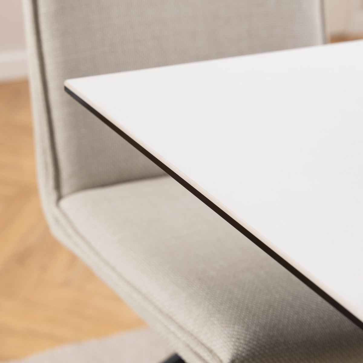 Harlow Dining Table with Ceramic White Top 135cm