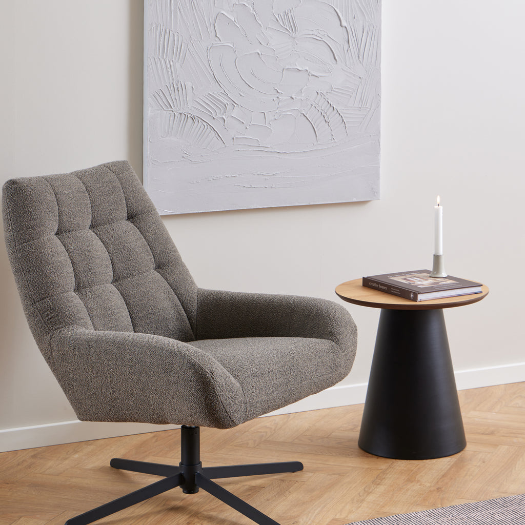 Sullivan Round Coffee Table in Oak/Black 45x48cm