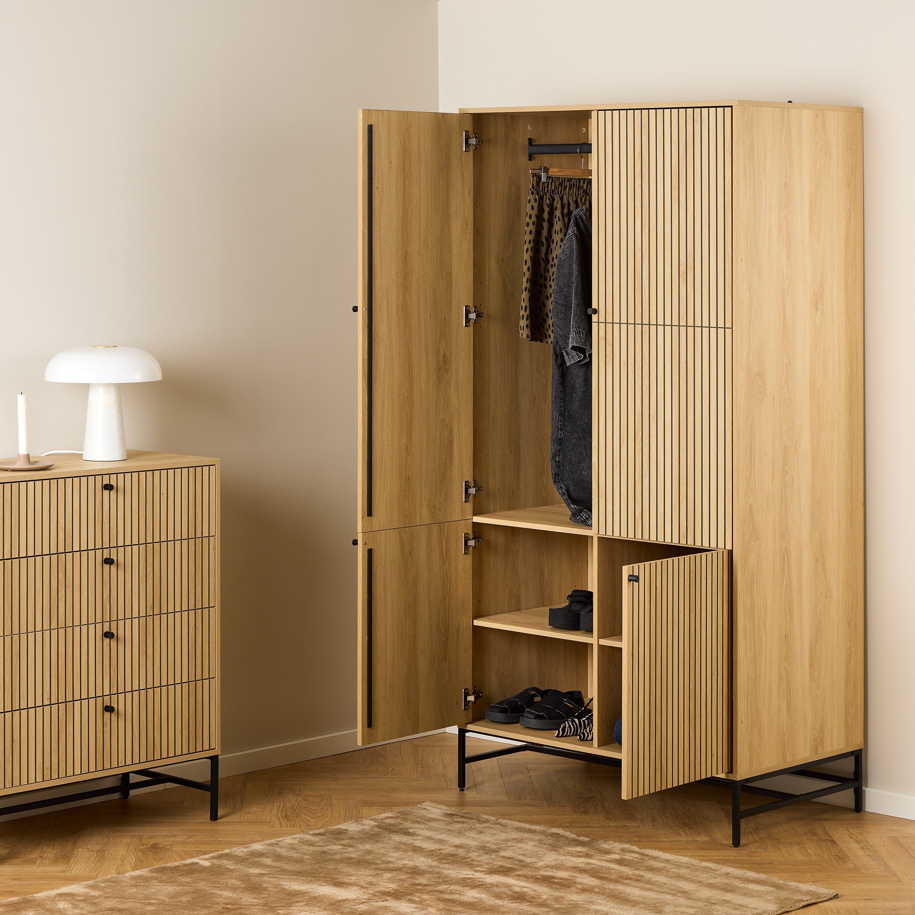 Alberto Wardrobe 4 Doors in Black/Oak