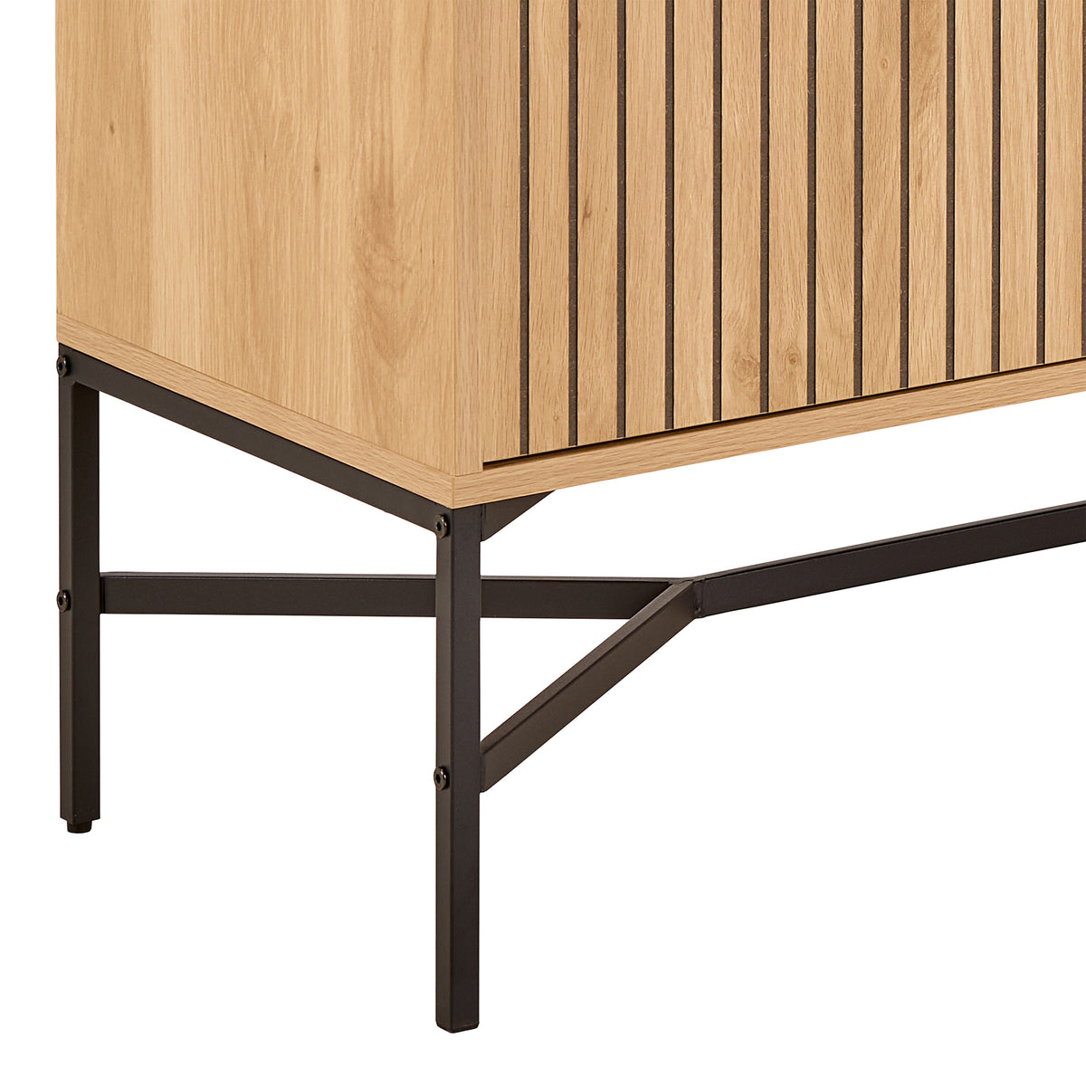 Jaya Sideboard With 2 Doors and 2 Shelves in Oak