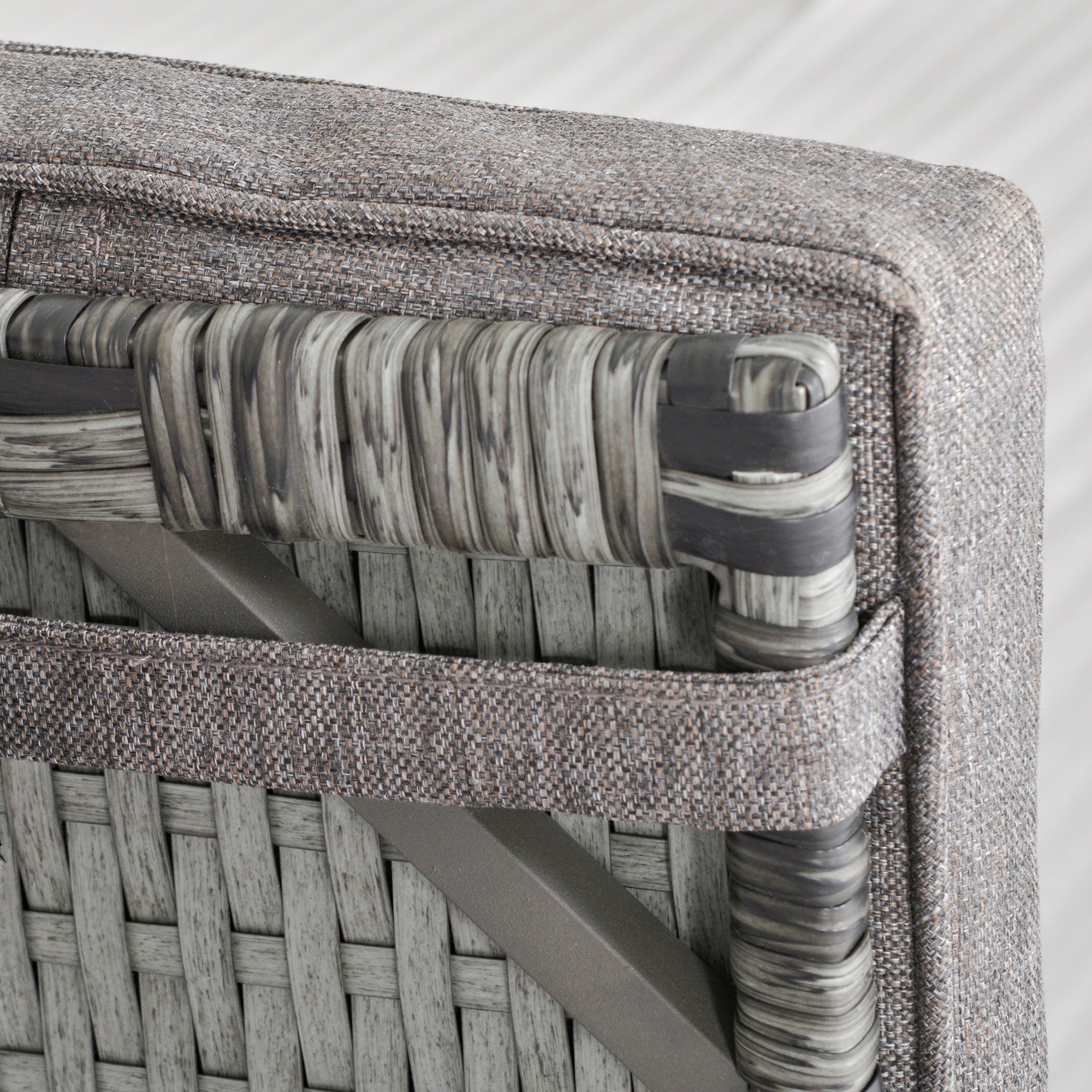 Outsunny 2 Seater Patio Wicker No installation Chaise Lounge Sofa Set with Fabric Cushion, Grey