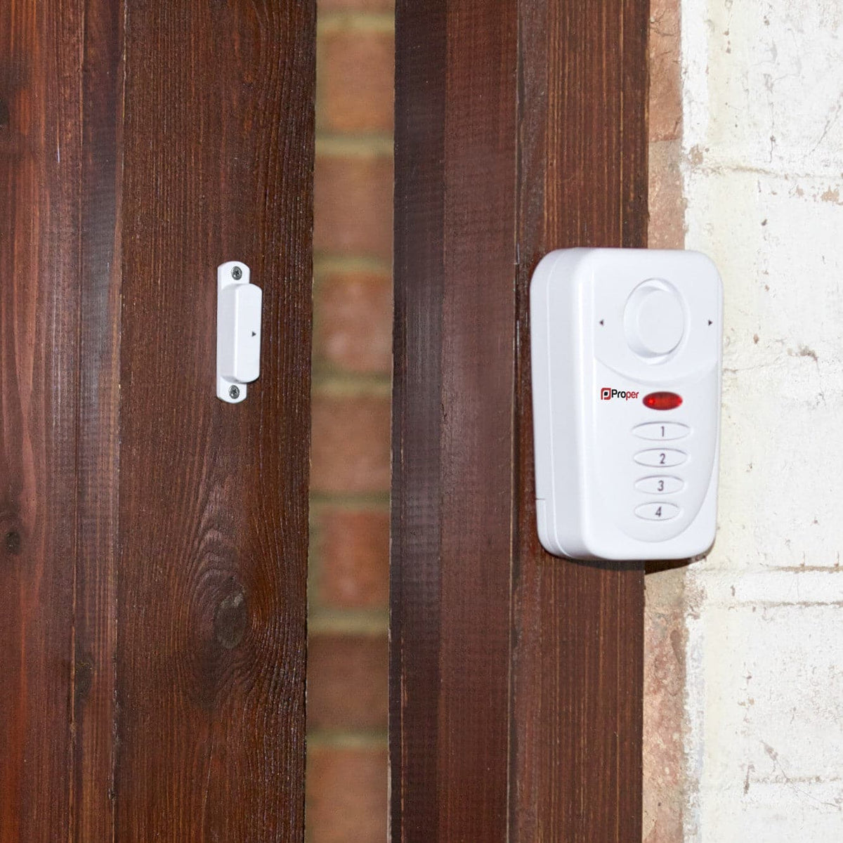 ProperAV Window Alarm with Keypad & Loud 110dB Siren