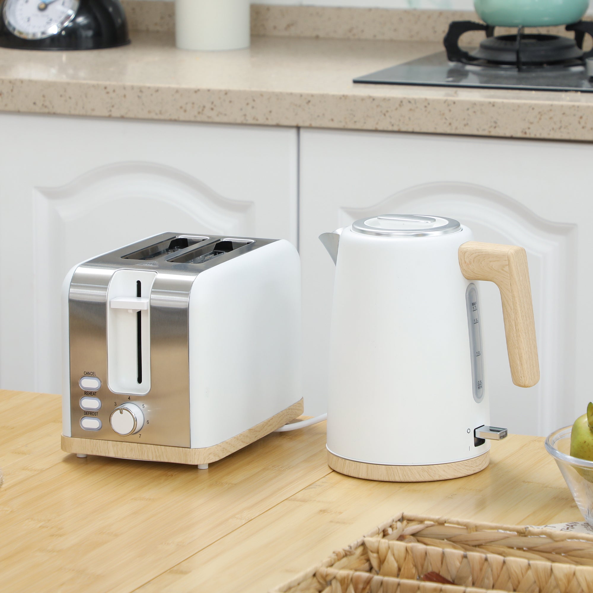 Stainless Steel Kettle and Toaster Set, 1.7L 3000W Fast Boil Kettle & 2 Slice Toaster Kitchen Set with 7 Level Browning Controls, Defrost, Reheat, Auto Off, Boil-dry Protection, White