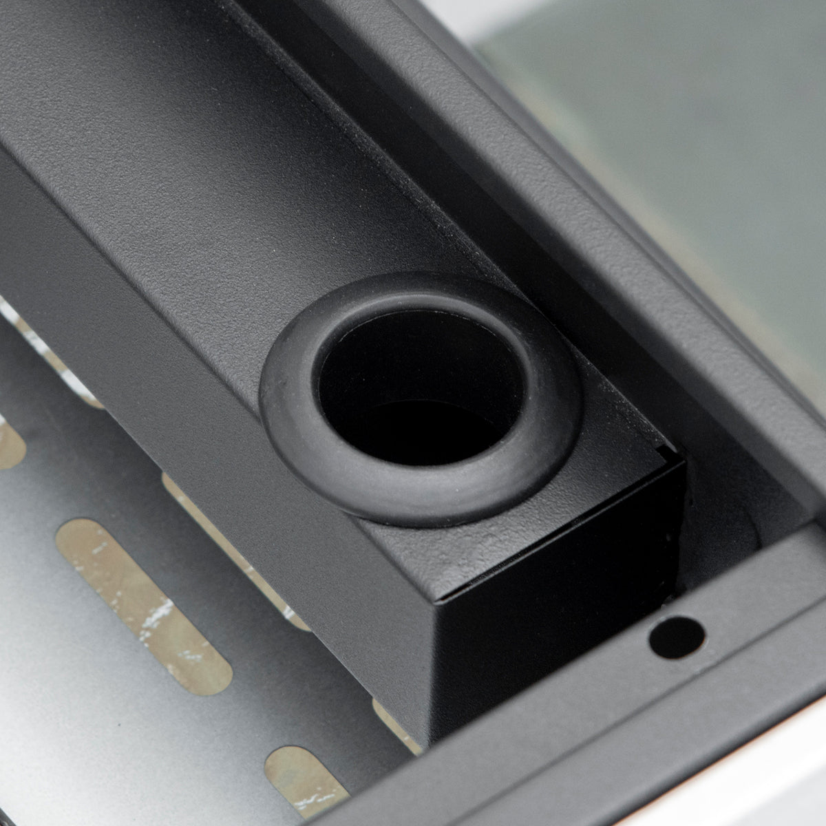 Outsunny Gas Plancha Barbecue Grill with 3 Stainless Steel Burner, 7.5kW, Portable Tabletop Gas BBQ with Non-Stick Griddle for Camping Picnic Garden Party Festival