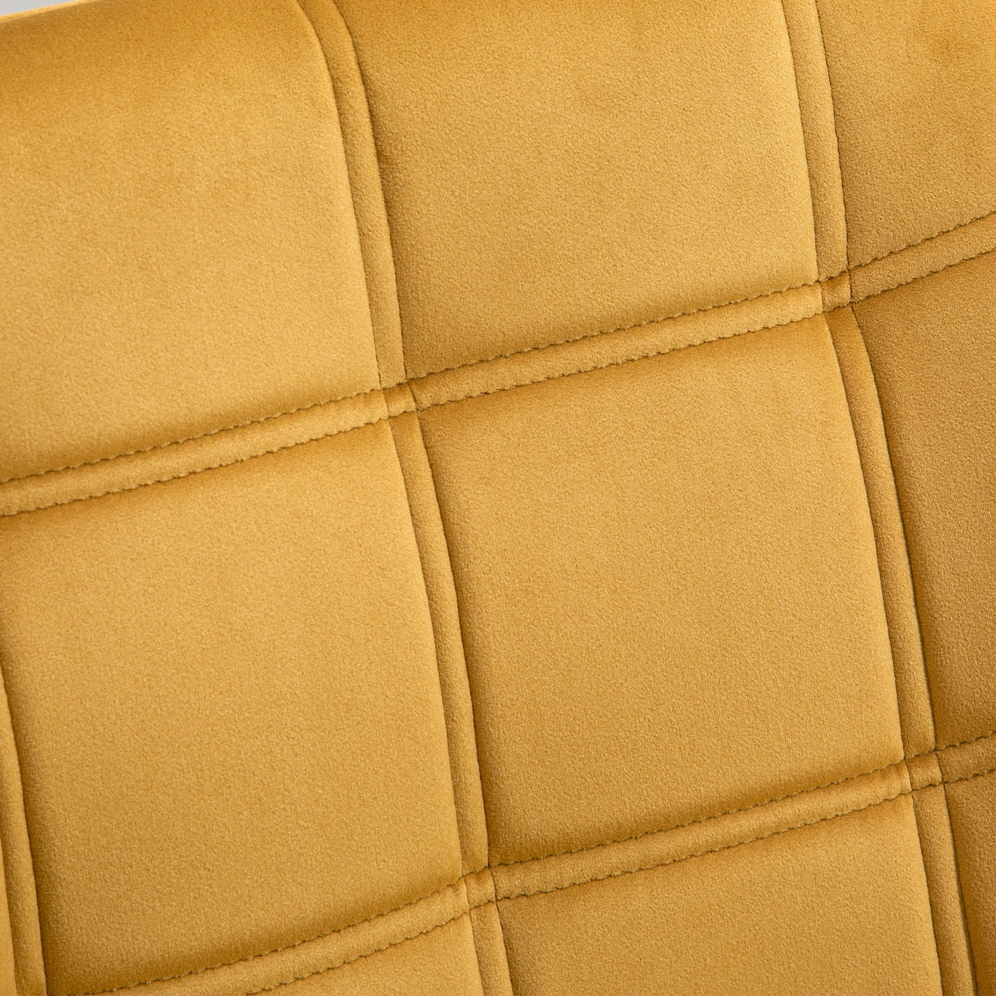 HOMCOM Accent Chair, Velvet Upholstered Vanity Tub Chair with Flared Armrests, Slanted Back, Solid Wood Legs, Comfy Padding Armchair, Home Bedroom Furniture Seating, Yellow