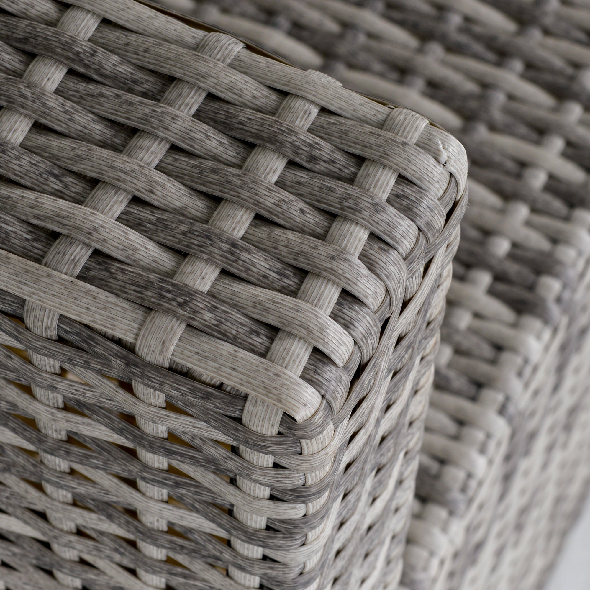 Outsunny Outdoor Garden Furniture Rattan Single Middle Sofa with Cushions for Backyard Porch, Light Grey