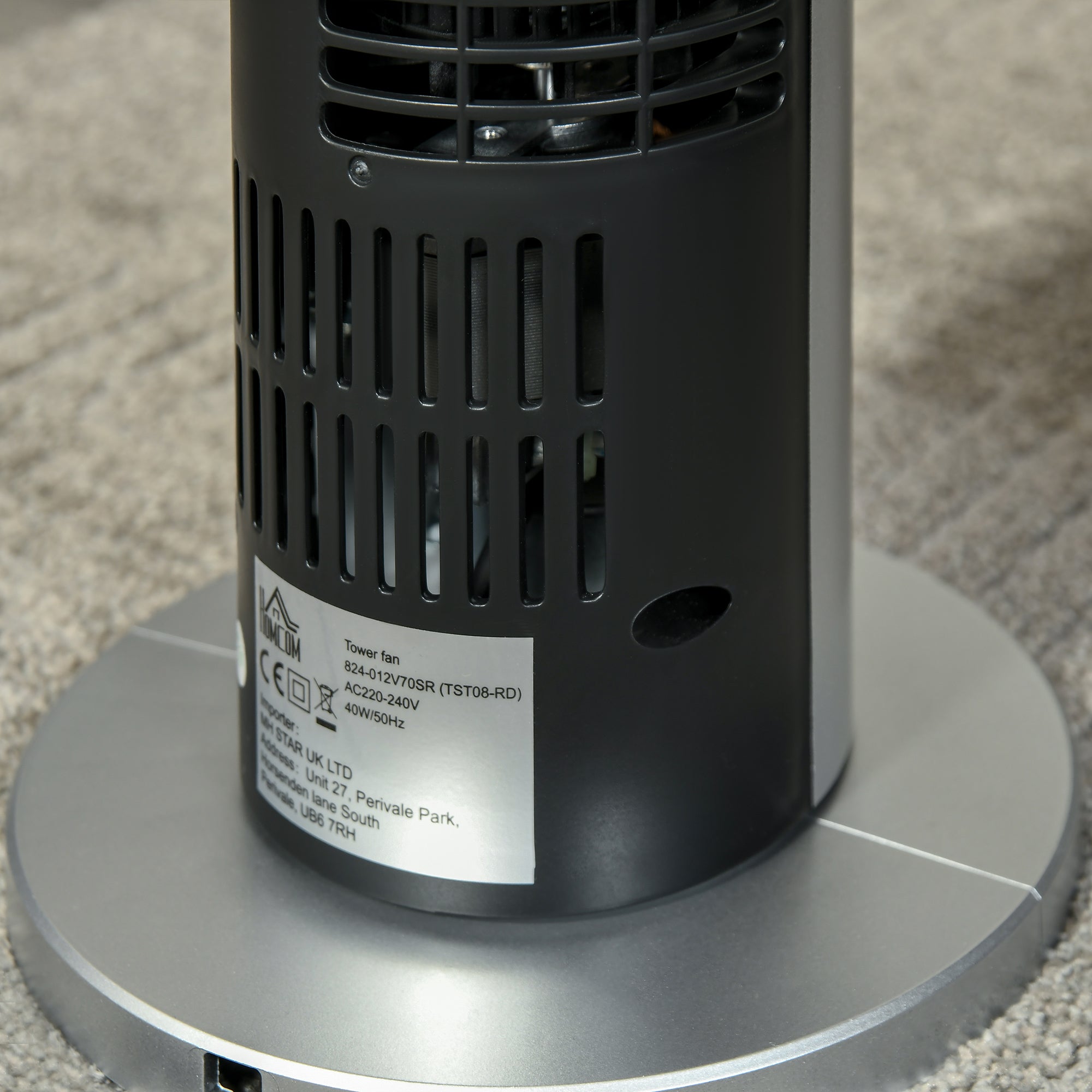 31 Inch Bladeless Oscillating Tower Fan with 70° Oscillation, Remote Control, 7.5H Timer, 3 Speed 3 Modes, Electric Floor Standing Cooling Fan for Home Bedroom Office, Silver