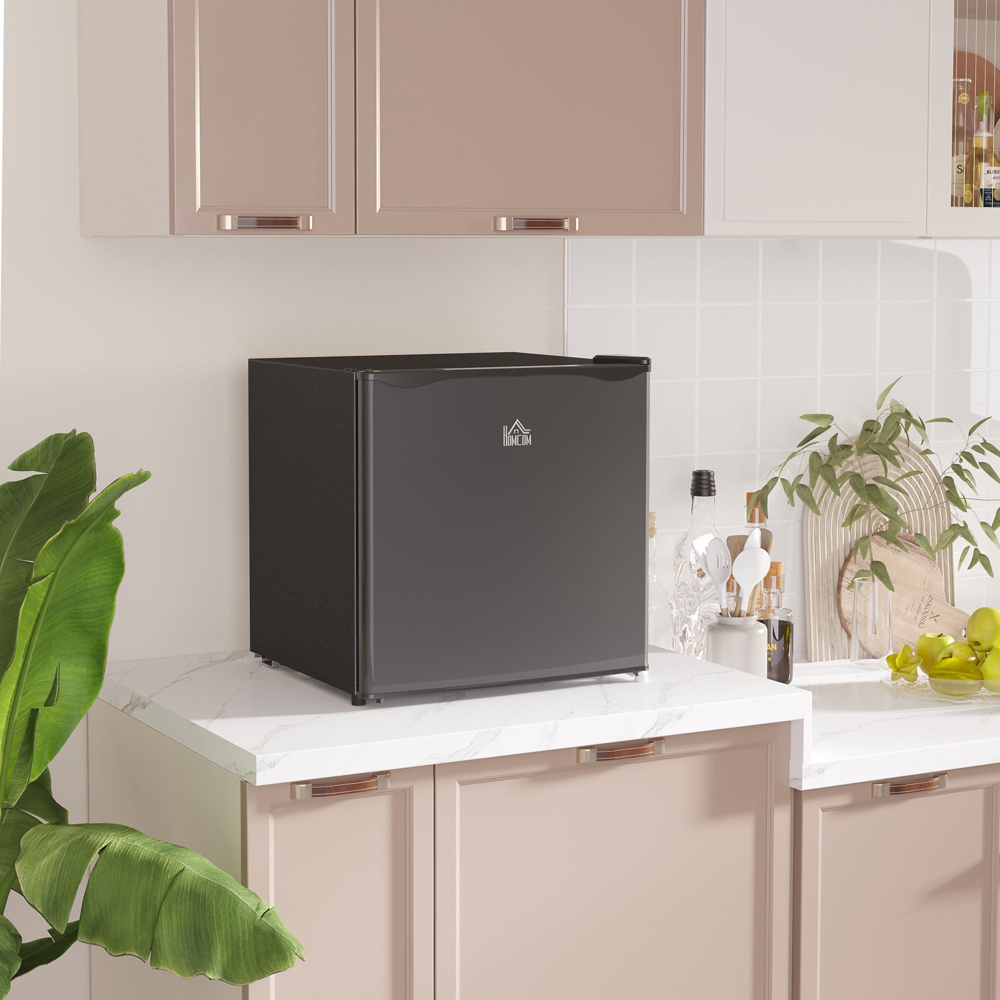 46 Litre Table Top Mini Fridge, Small Fridge with Ice Box, Reversible Door, Adjustable Temperature and Legs for Bedrooms, Home Office, Black