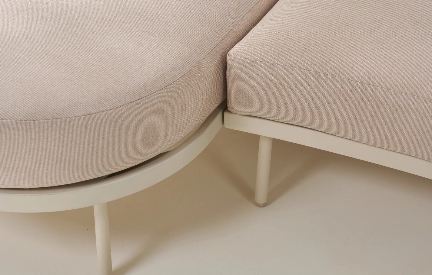 Kiki Beige 3-Seater Outdoor Chaise Sofa | Olefin Cushions & Aluminium Frame